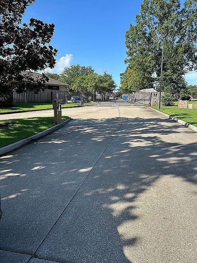 Photo of 4990 Jamestown Ave Unit 43, Baton Rouge, LA
