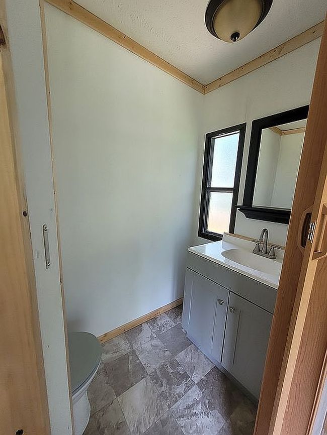 Photo of 116 Mill St, Senecaville, OH