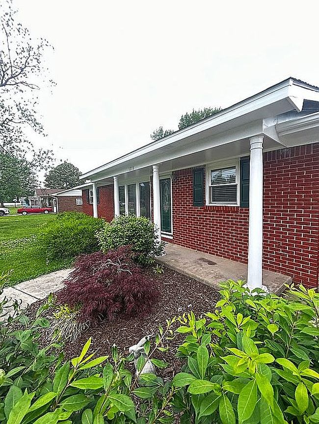 Photo of 1216 W Grant St, Dexter, MO