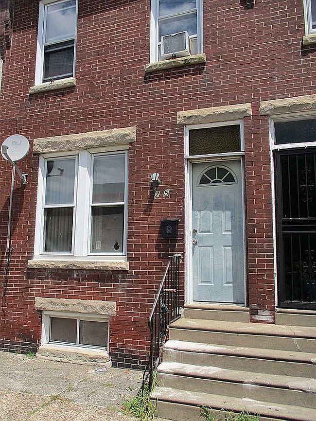 Photo of 4705 Knorr St, Philadelphia, PA