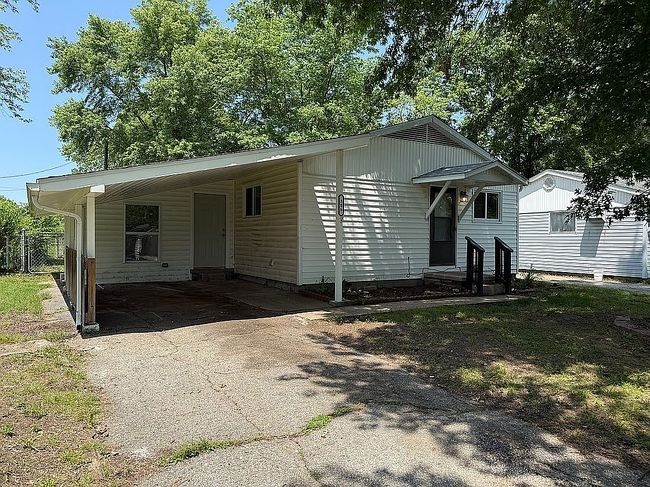 Image of 306 N Mckinley Ave