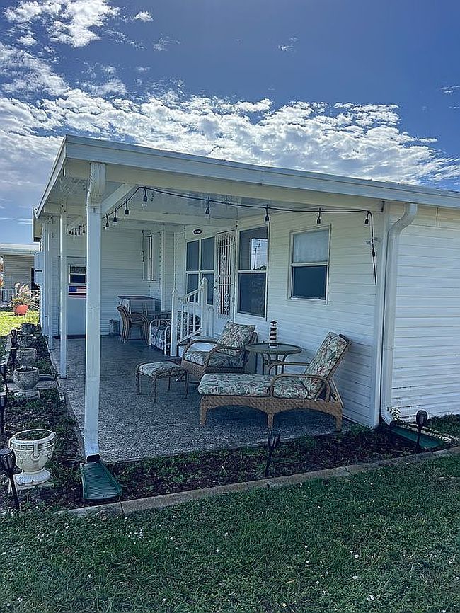 Image of 3737 El Jobean Rd #524
