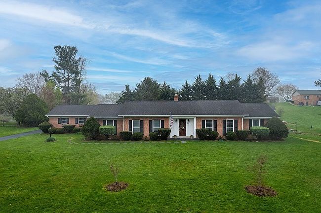 Image of 105 Beverly Dr