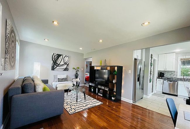 Photo of 2723 Randolph Rd, Silver Spring, MD