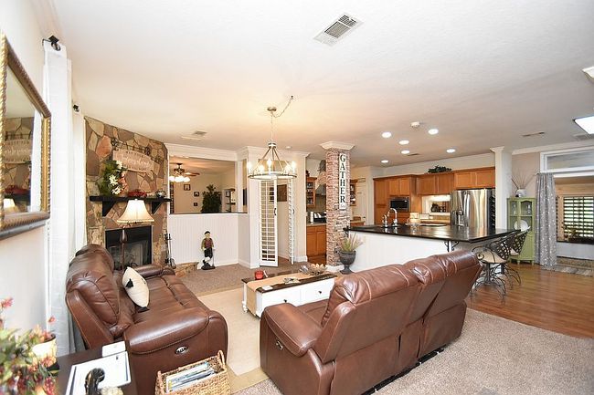 111 Bent Oak Ln, Palatka, FL