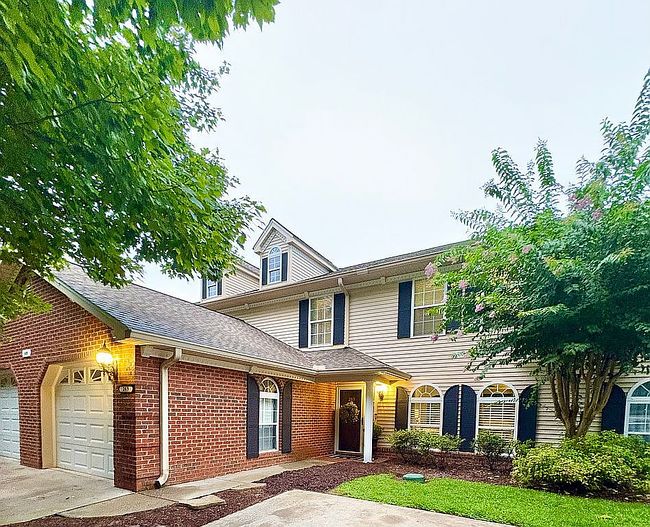 Photo of 1695 N Summit Dr Unit 269, Dalton, GA