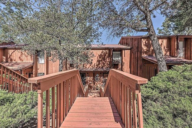 Image of 604 White Mountain Dr Unit 204