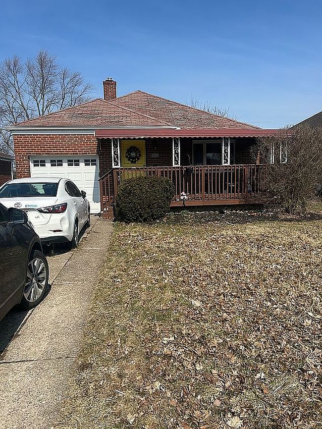 Image of 2320 Grovewood Ave