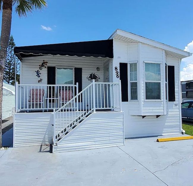 Photo of 896 Nettles Blvd, Jensen Beach, FL