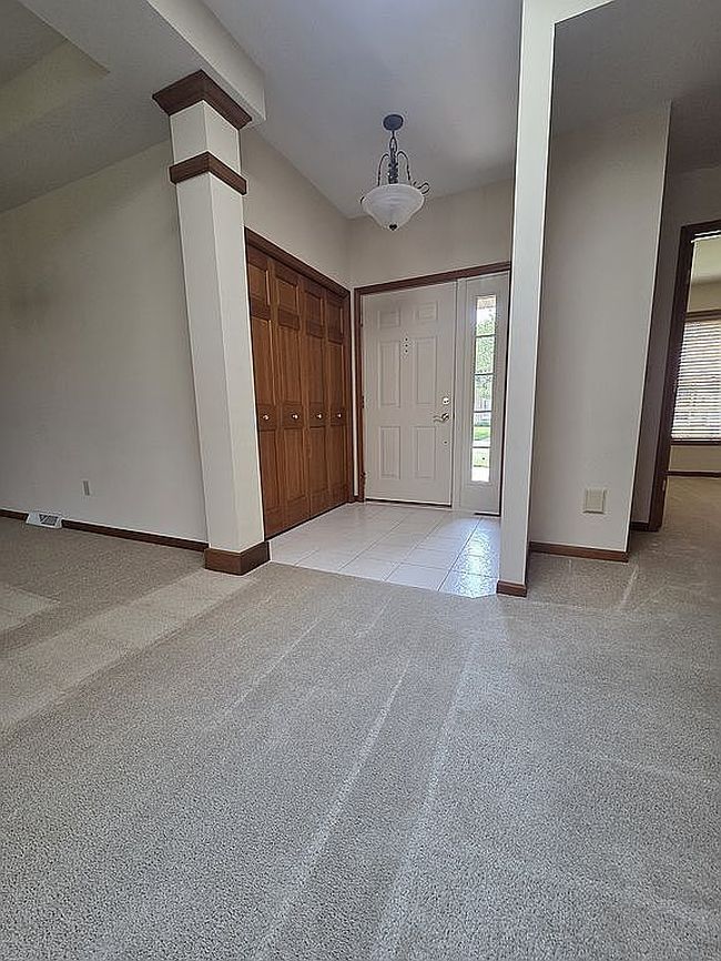 Photo of 1208 Westbrooke Ct, Goshen, IN