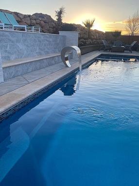 Additional photo 2 of property located at 1166 E Colt Ave