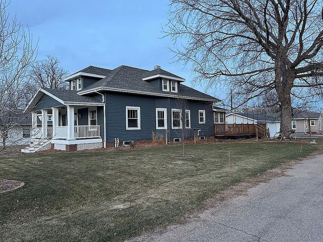 Preview of property located at 211 S Spencer St
