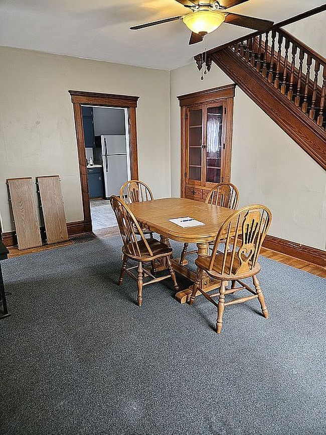 Image of 388 Circular St