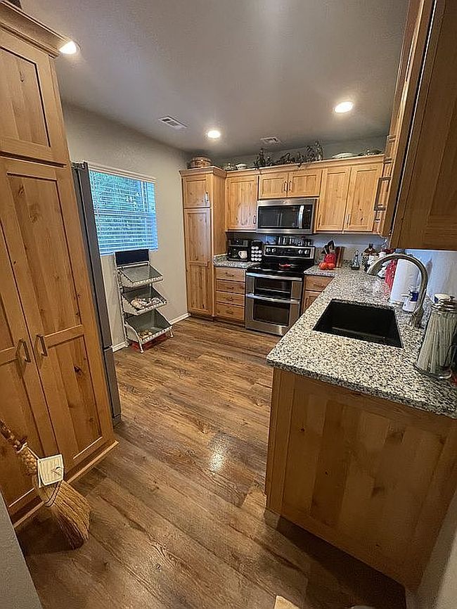 Preview of property located at 601 County Road 152