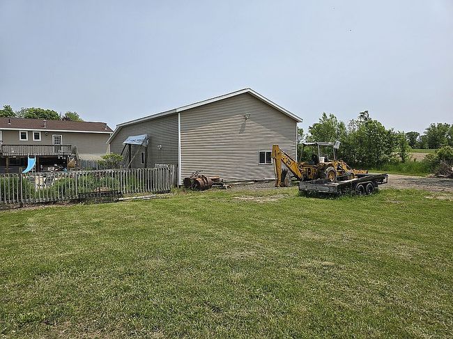Photo of 9749 48th Ave, Allendale, MI