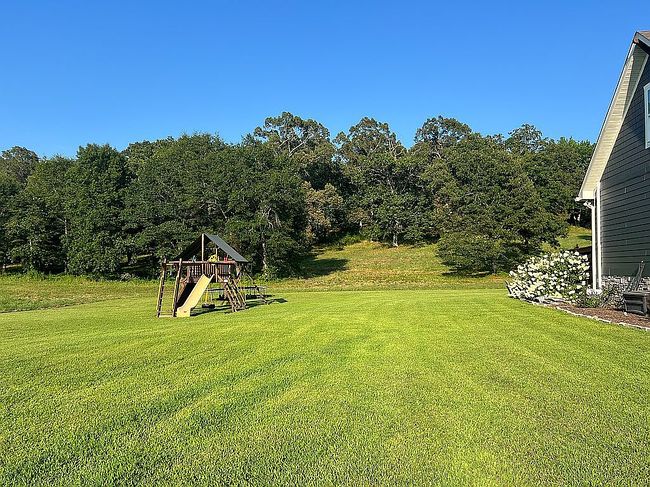Photo of 334 Lee Holcomb Rd, Boaz, AL