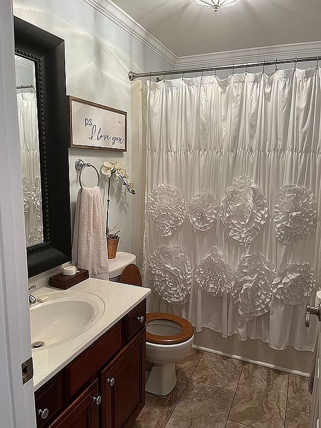 Photo of 245 Autumn Dr, London, KY