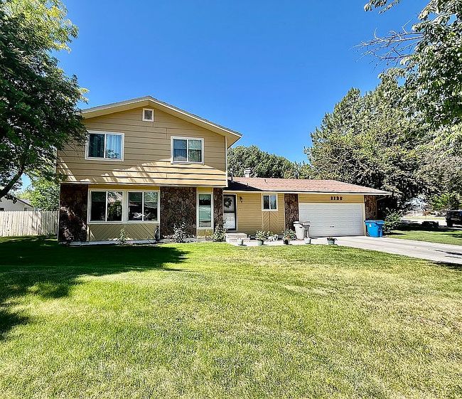Photo of 1135 S Haskett St, Mountain Home, ID