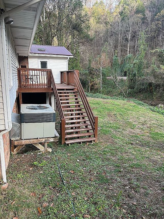 Image of 926 Collins Hwy