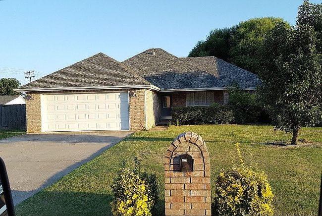 Image of 3413 Canterbury Ave