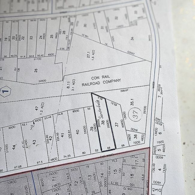 Image of 7556 Park Ave