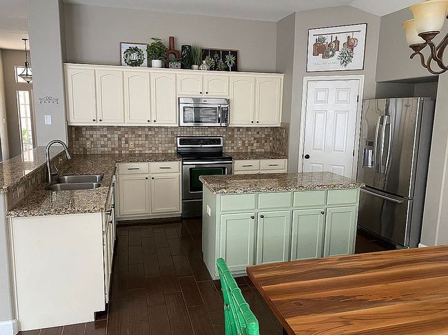 Photo of 101 Arabian Dr, Victoria, TX