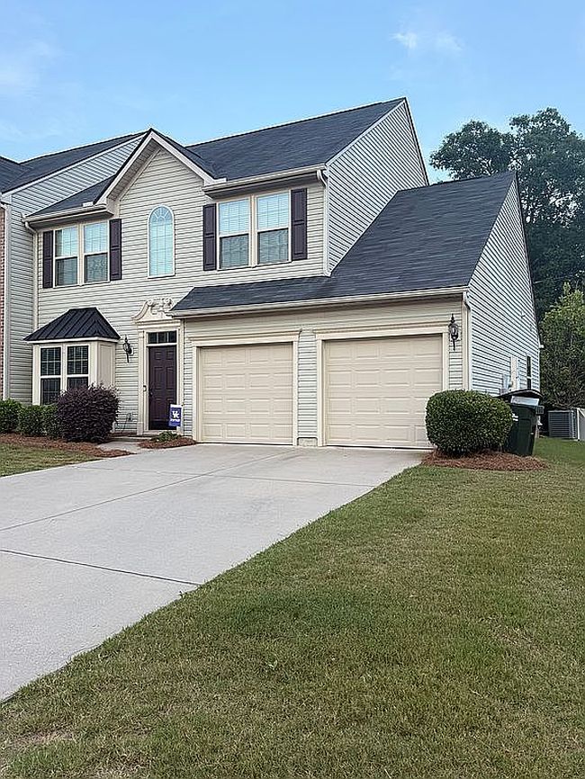 Photo of 349 Bellerive Dr, Duncan, SC