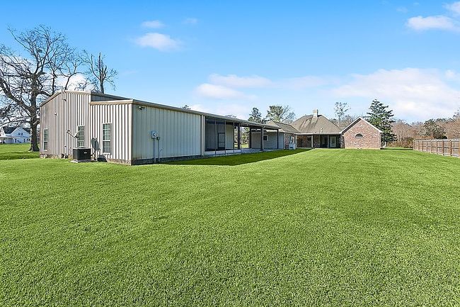 Image of 41275 Bertville Rd