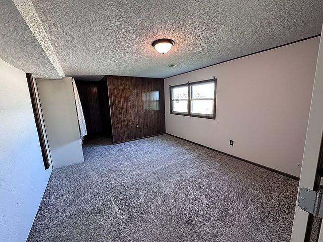 Photo of 1318 N Sandplum Ln, Wichita, KS