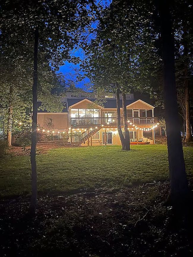 Image of 323 Meldau Rd
