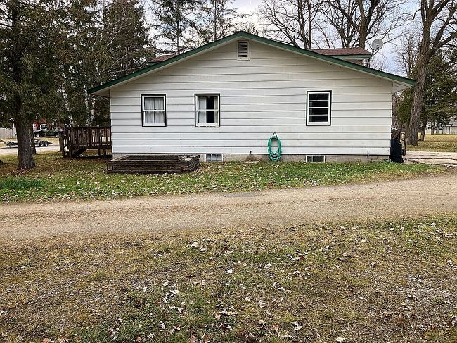Photo of 606 9th Ave Se, Roseau, MN
