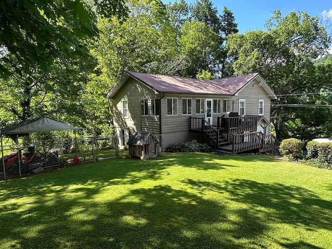Image of 311 Catalpa St