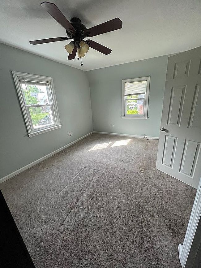 Image of 1233 East Ave