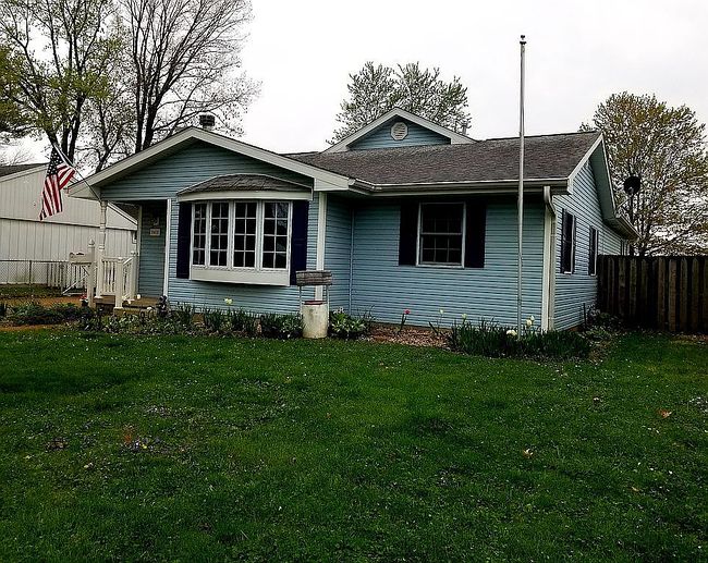 Image of 3413 S College St