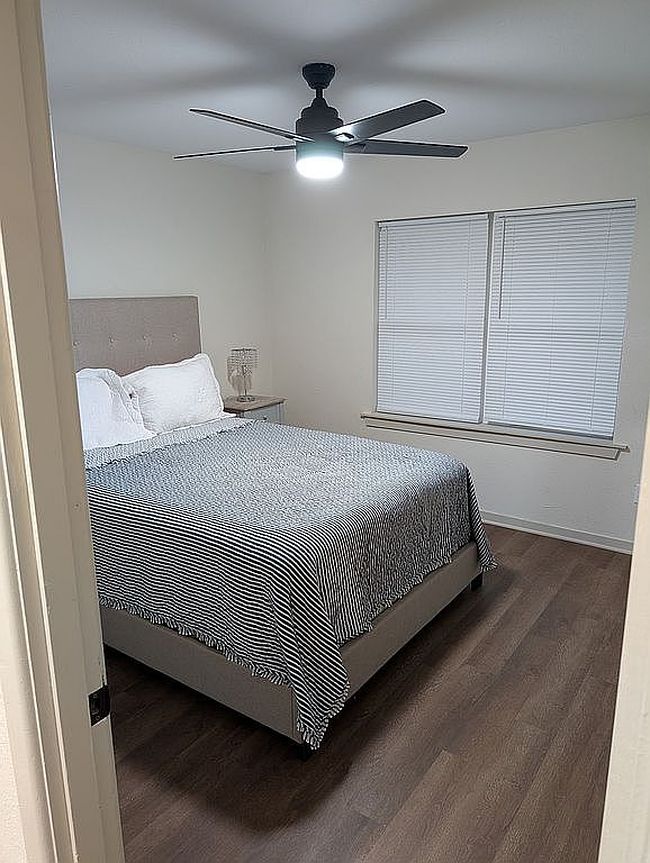 Photo of 900 S Boyd St, Lindale, TX