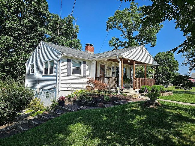 Photo of 7455 Yorkshire Dr, Dayton, OH