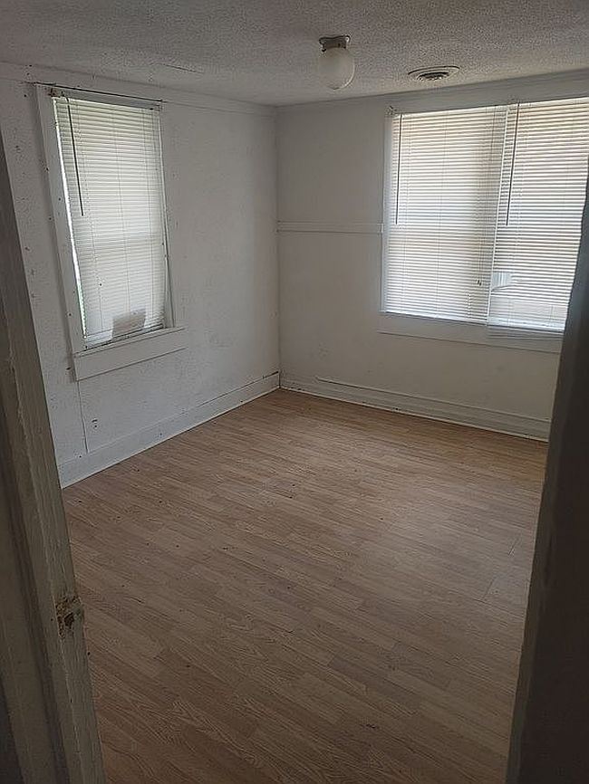 Photo of 12 Zion St, Cheraw, SC