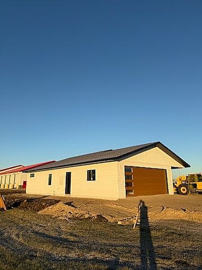 Photo of 1131 Elm Ave S, Hallock, MN