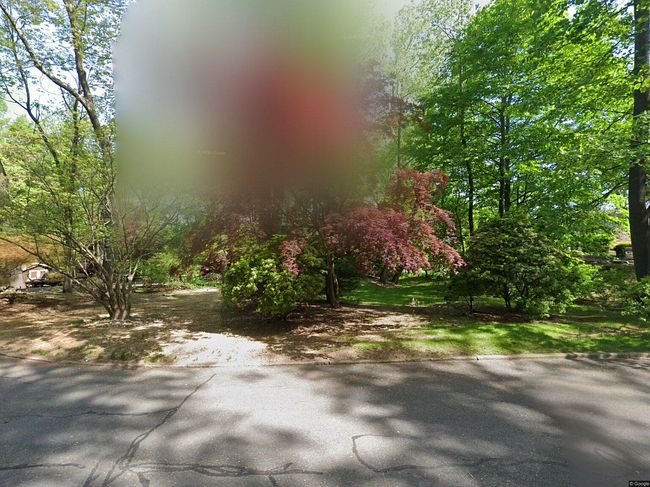 Photo of 36 Winesap Ln, Monsey, NY