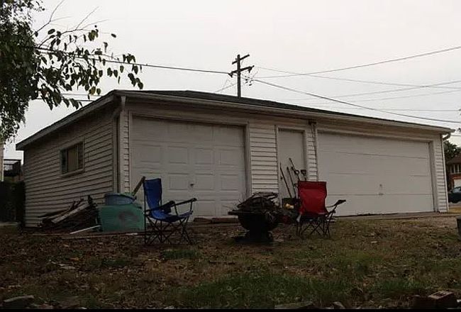 Photo of 157 S Center St, Joliet, IL