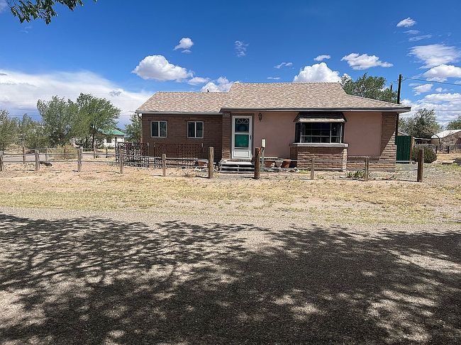 Photo of 1008 5th St, Carrizozo, NM