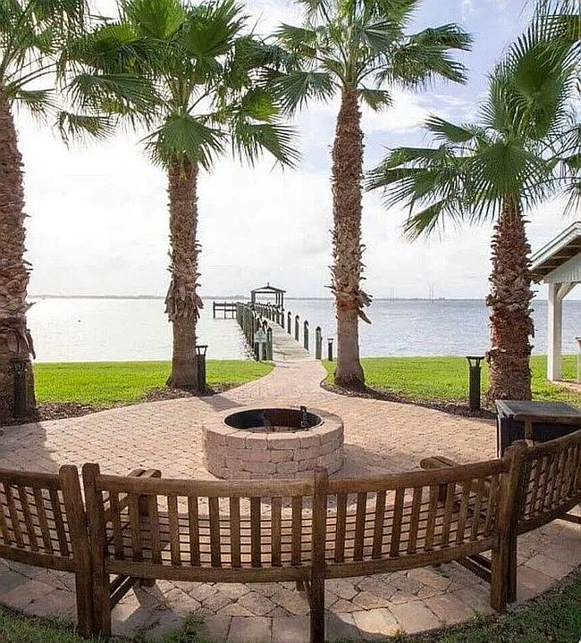 Photo of 326 Norwich Ln, Melbourne Beach, FL
