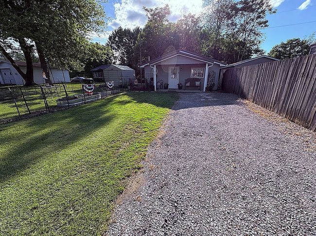 Image of 639 Jones St