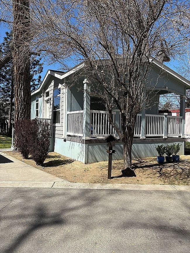 Image of 7 Shady Tree Ln