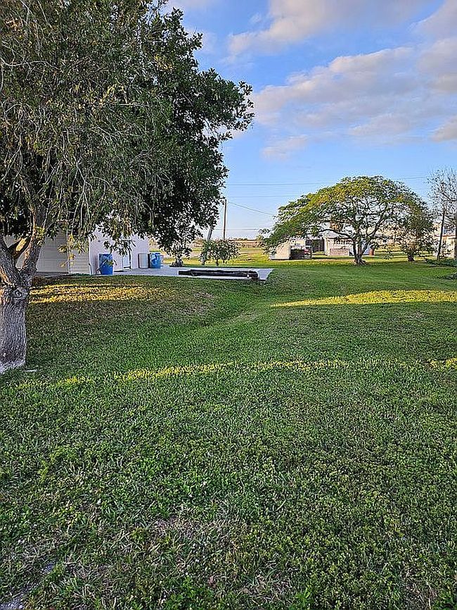 Image of 757 Avenue N Sw