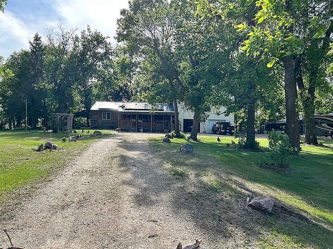 Photo of 19375 573rd Ave, Litchfield, MN