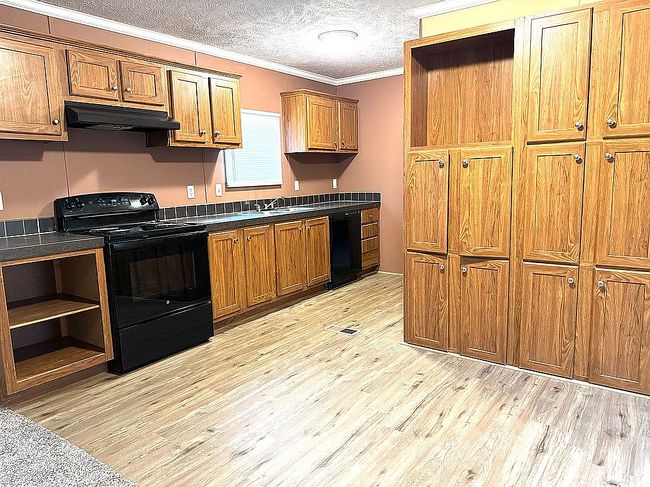 Photo of 14 Bluebonnet Ln, Belton, MO