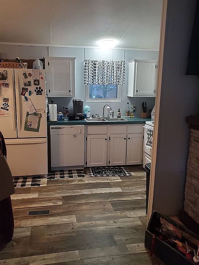 Photo of 122 W 2nd St, Reyno, AR