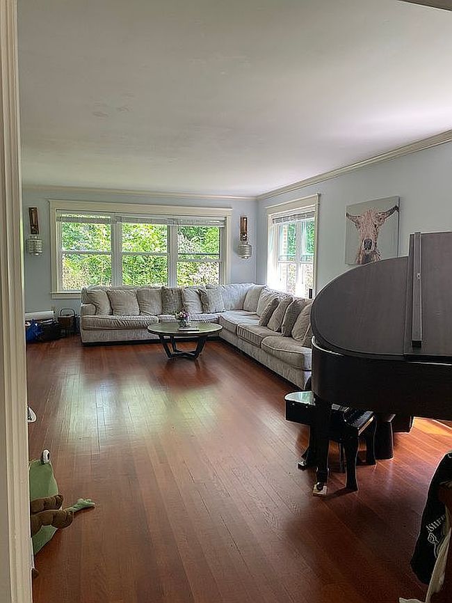Photo of 301 Carolina Ave, Asheboro, NC