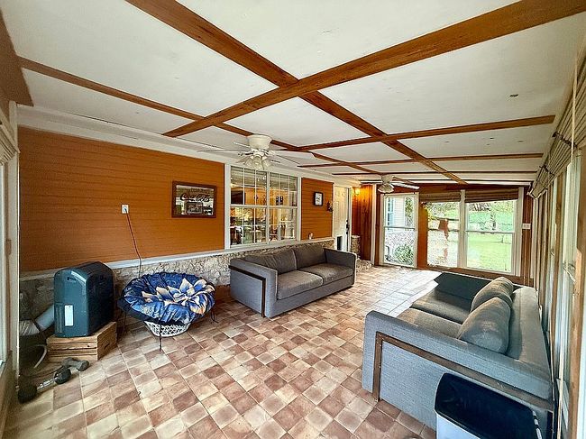 Image of 250 Highland Park Way